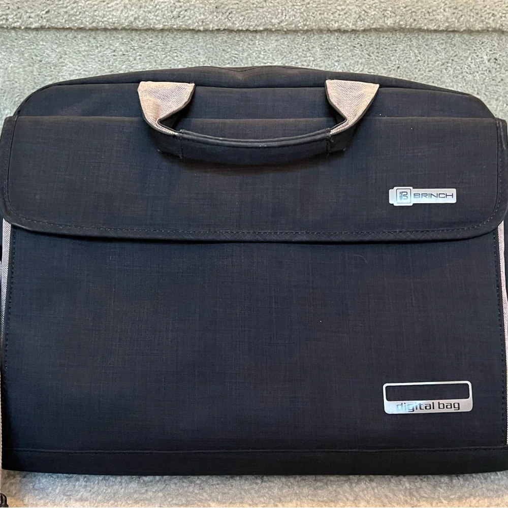 Laptop Bag 💼!